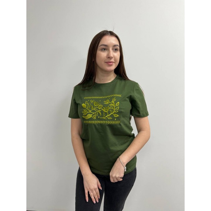 Футболка з вишивкою класична преміум S - XL