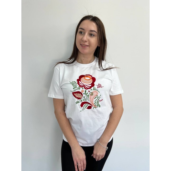 Футболка з вишивкою класична преміум S - XL